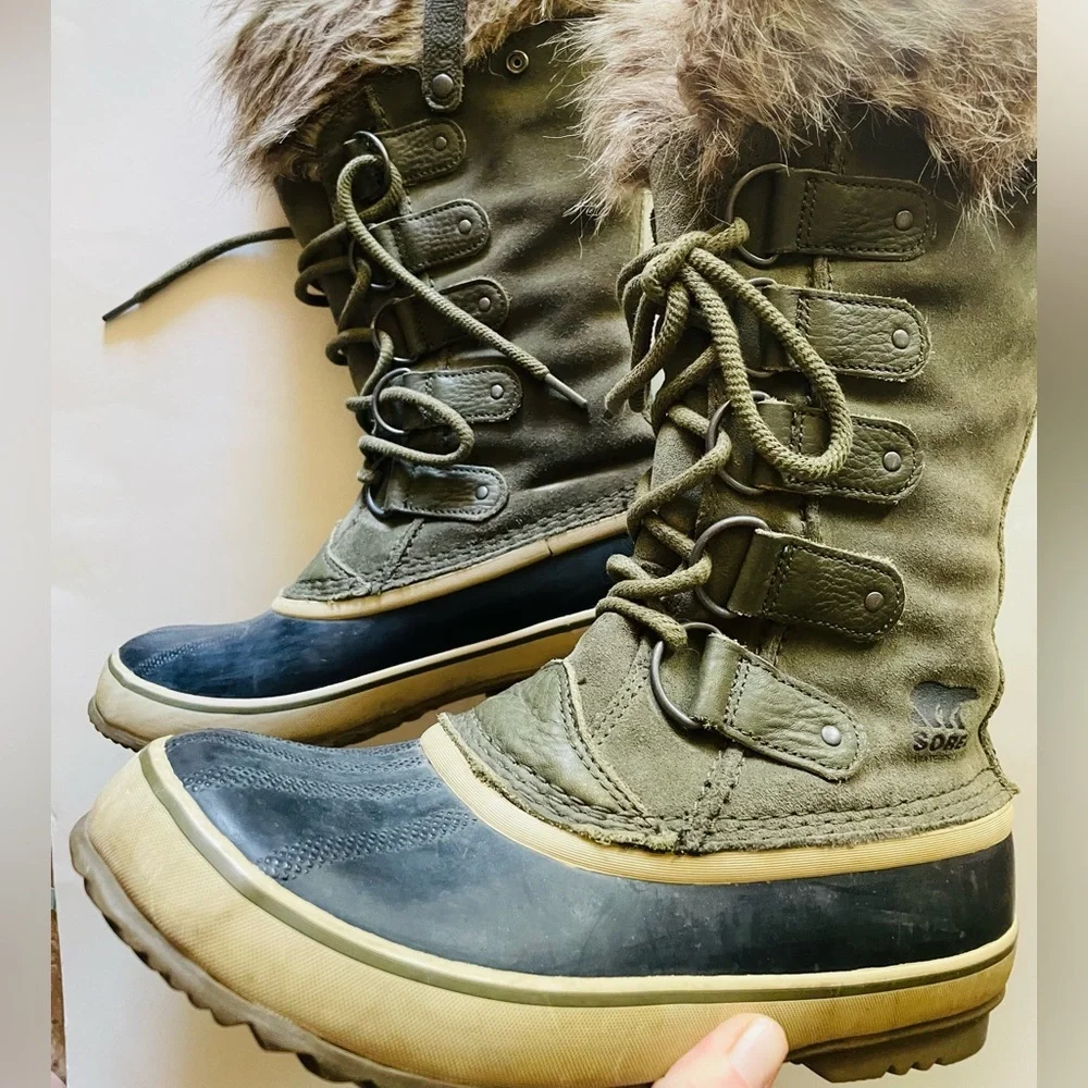Sorel size 10